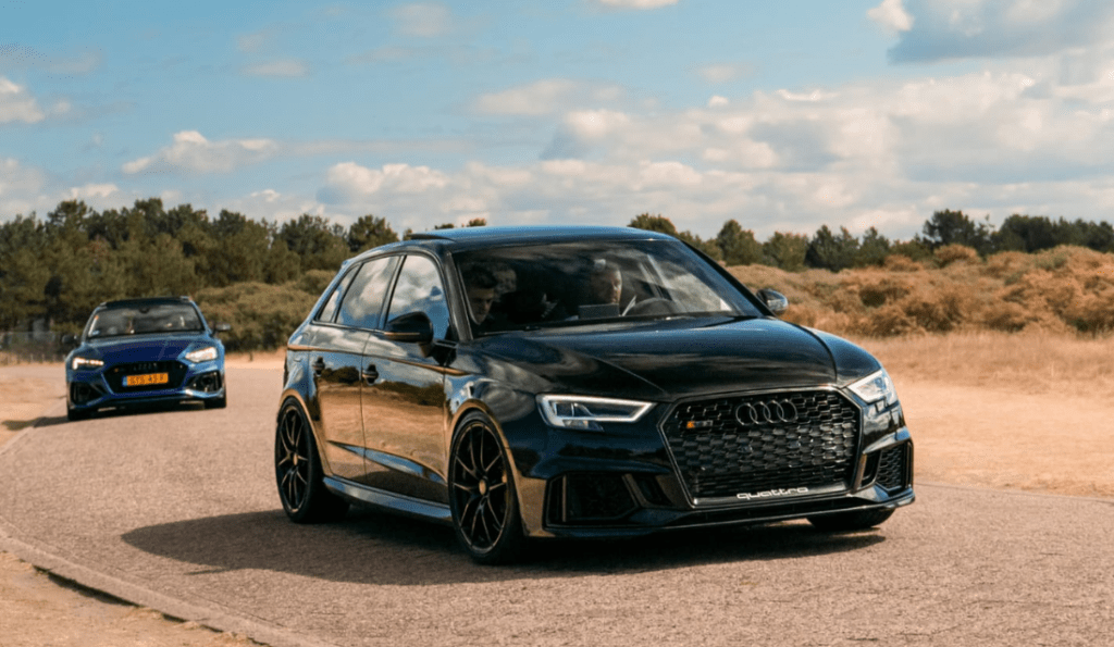 Danny in een audi RS tijdens rally